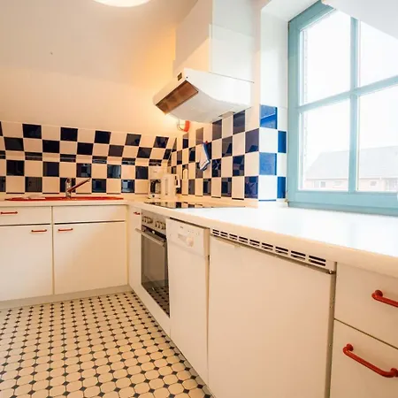 Og Id 313 Apartment
